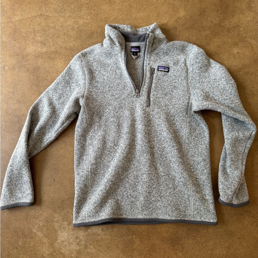 Patagonia kids Zip-Up Sweater in Light Gray